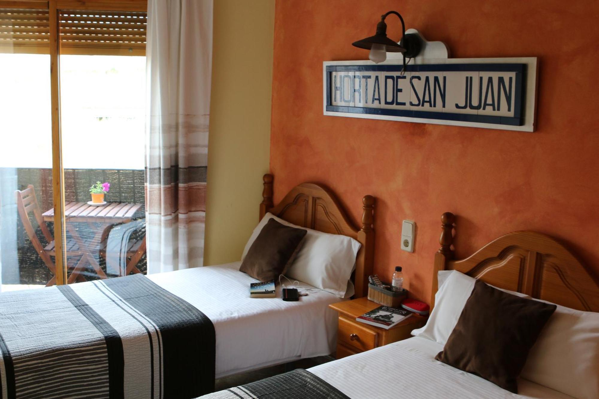 Hostal Casa Barcelo Horta de San Joan Kültér fotó